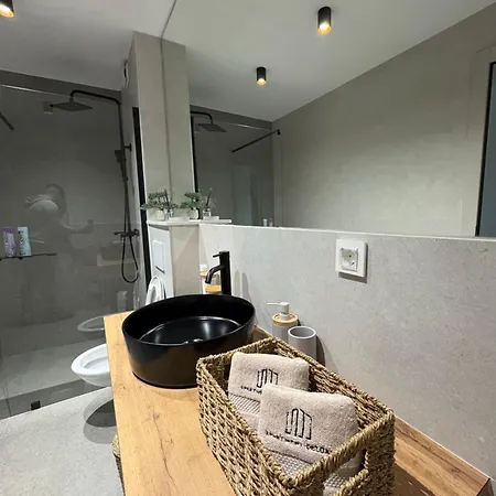 Delux Apartment *
